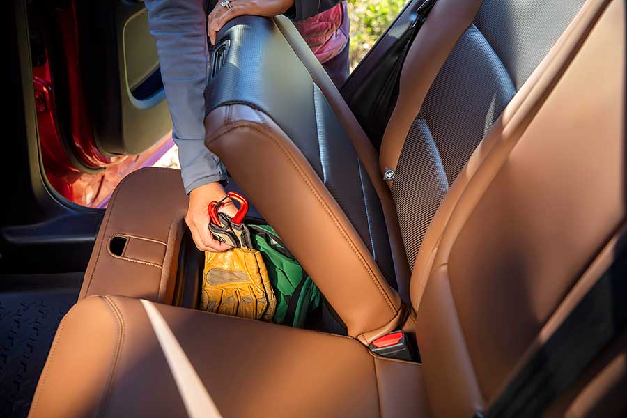 bronco-47 F系列的堅韌+Mustang的精神=2021 Ford Bronco。