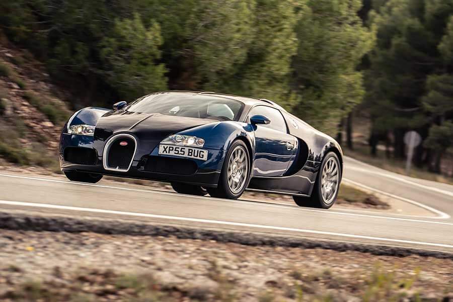 Veyron量產前最後一個原型,世上絕無僅有的EB110賽車,之後發生的故事甚至更加異乎尋常。