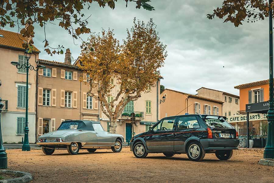雪鐵龍，大概是世上最有創意的汽車公司，今年喜迎百周年。所以我們專誠集合了六件代表作環遊法國，為這個大日子獻上一場別開生面的賀壽巡遊。