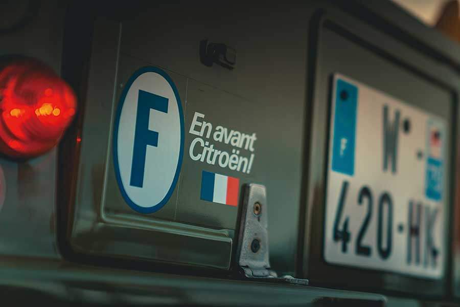 雪鐵龍，大概是世上最有創意的汽車公司，今年喜迎百周年。所以我們專誠集合了六件代表作環遊法國，為這個大日子獻上一場別開生面的賀壽巡遊。