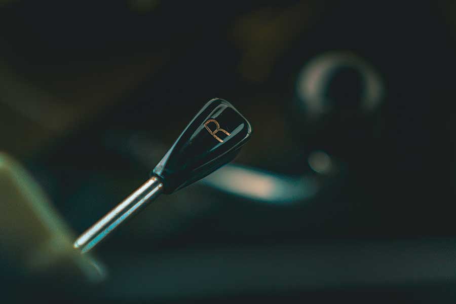 雪鐵龍，大概是世上最有創意的汽車公司，今年喜迎百周年。所以我們專誠集合了六件代表作環遊法國，為這個大日子獻上一場別開生面的賀壽巡遊。