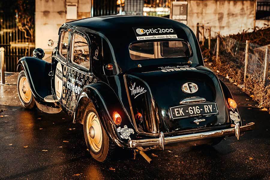 雪鐵龍，大概是世上最有創意的汽車公司，今年喜迎百周年。所以我們專誠集合了六件代表作環遊法國，為這個大日子獻上一場別開生面的賀壽巡遊。