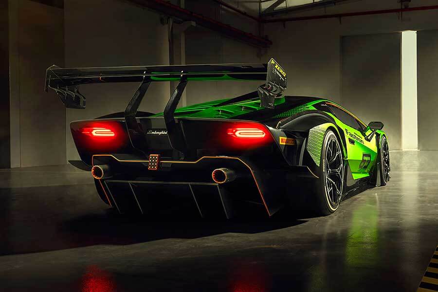 承襲波隆那V12賽道基因,Essenza SCV12為您獻上最純粹的賽道體驗。