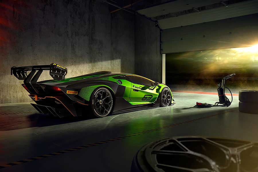 承襲波隆那V12賽道基因,Essenza SCV12為您獻上最純粹的賽道體驗。