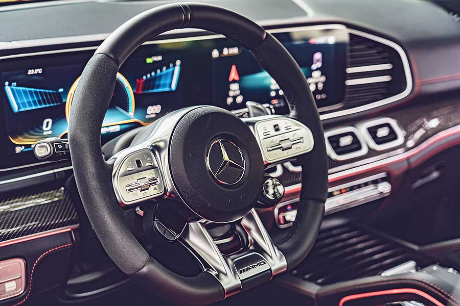 gle53-19 雖然現在是夏天,不過GLE 53卻像一股秋風,以攻無不克之姿縱橫山林之間,好不暢快。