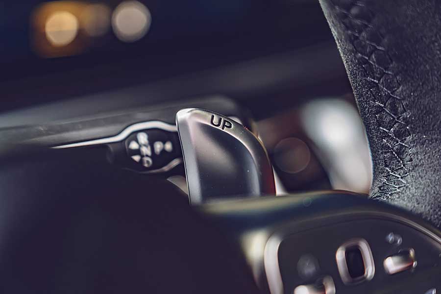 gle53-23 雖然現在是夏天,不過GLE 53卻像一股秋風,以攻無不克之姿縱橫山林之間,好不暢快。