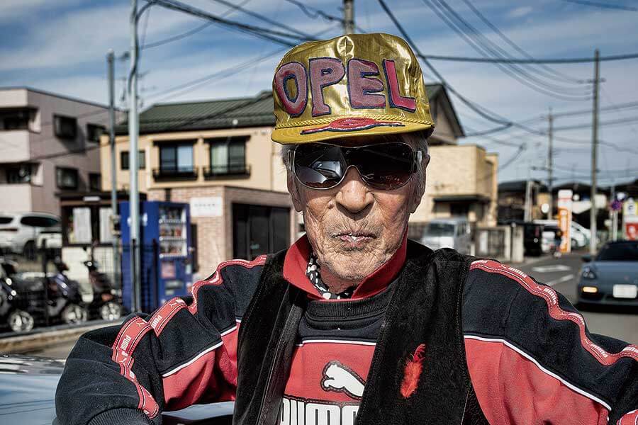 gt1900-18 日本廣告的開場白,愈來愈常用「從此進入人生100年時代」,意思是在醫學等領域不斷進步時,人類壽命亦愈來愈長,很快大家活到百歲已不稀奇。