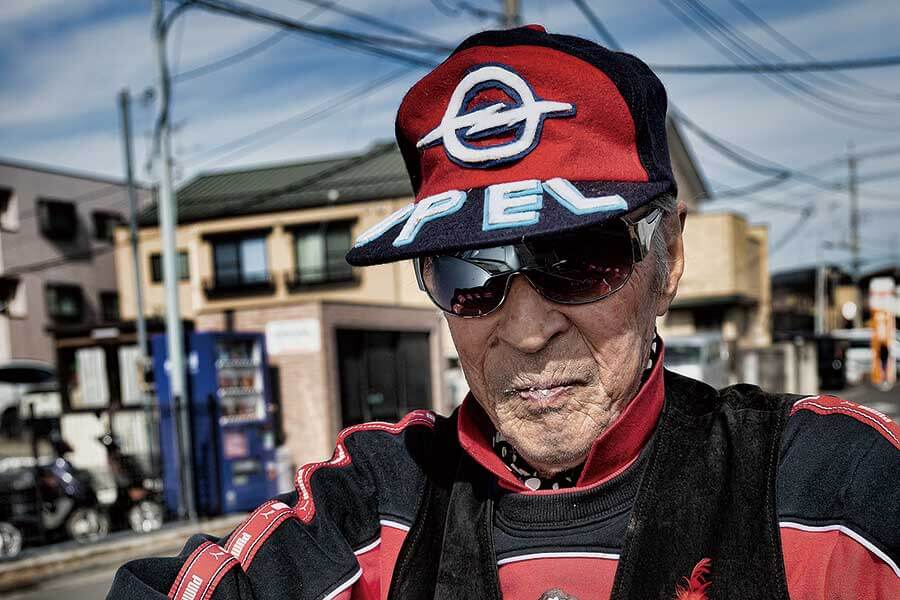 gt1900-19 日本廣告的開場白,愈來愈常用「從此進入人生100年時代」,意思是在醫學等領域不斷進步時,人類壽命亦愈來愈長,很快大家活到百歲已不稀奇。