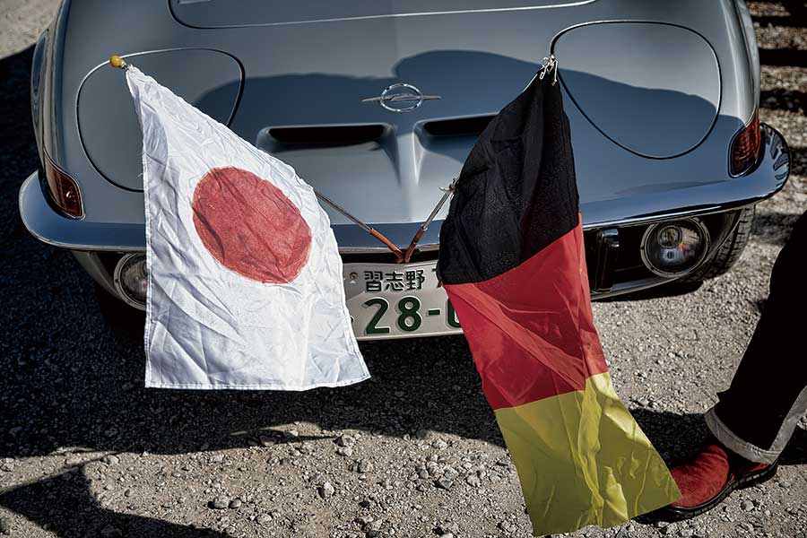 日本廣告的開場白,愈來愈常用「從此進入人生100年時代」,意思是在醫學等領域不斷進步時,人類壽命亦愈來愈長,很快大家活到百歲已不稀奇。