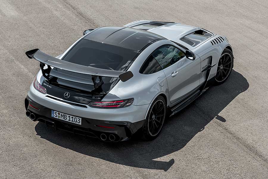 gtblackseries-14 強勢外型雖然早已被看個精光,但真正精采的現在才要登場。