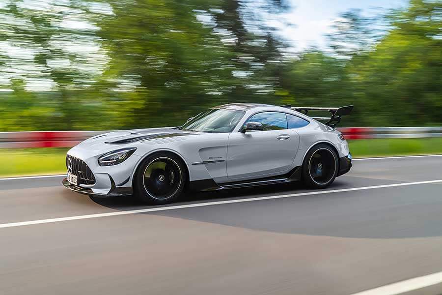 gtblackseries-34 強勢外型雖然早已被看個精光,但真正精采的現在才要登場。