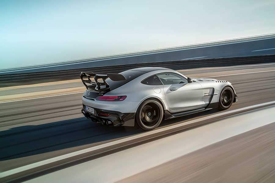 gtblackseries-42 強勢外型雖然早已被看個精光,但真正精采的現在才要登場。