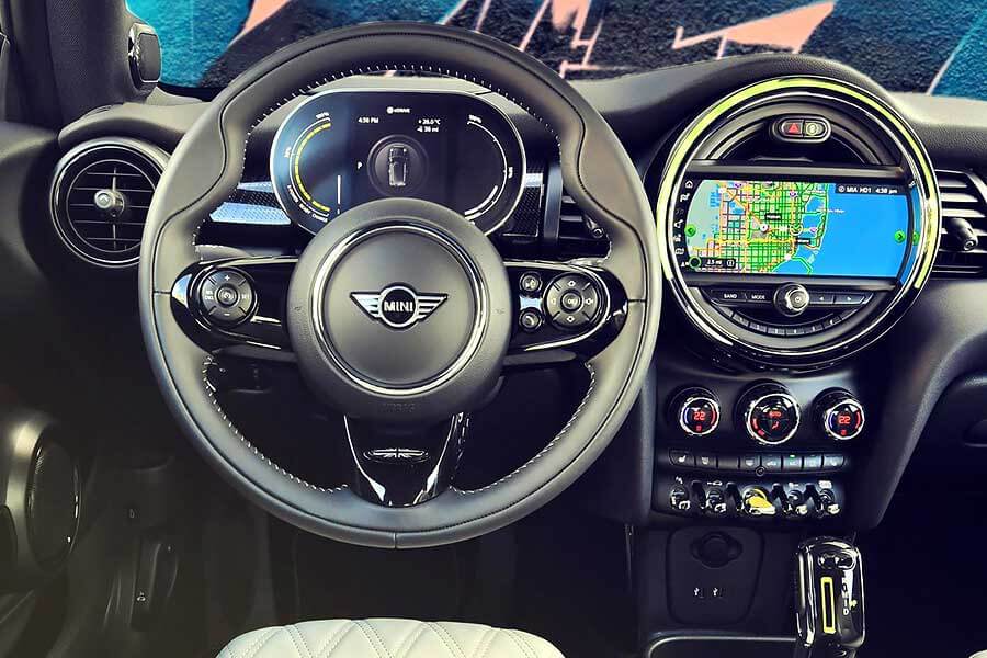 2020年度最令人興奮的兩款電動城市車現已在此，電動車是否迎來大行其道的時刻呢？