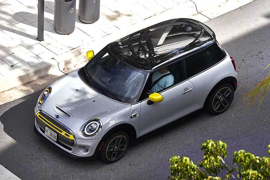 2020年度最令人興奮的兩款電動城市車現已在此，電動車是否迎來大行其道的時刻呢？