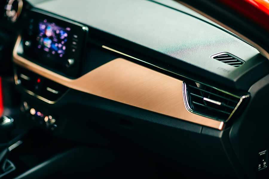 kamiq1.5-27 儼然是車界的健達出奇蛋,擁有新穎外型豐富內在之外,享用過的朋友都想一吃再吃啊!