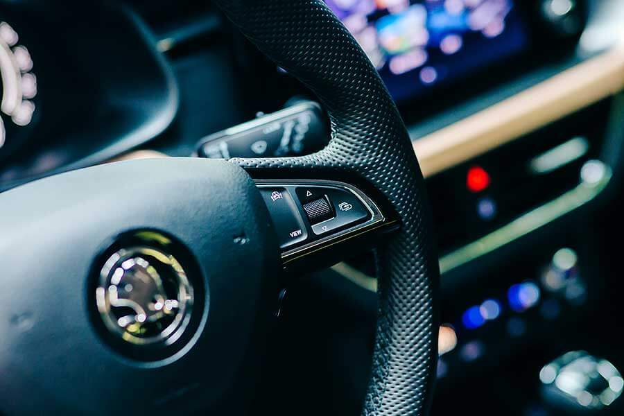 kamiq1.5-29 儼然是車界的健達出奇蛋,擁有新穎外型豐富內在之外,享用過的朋友都想一吃再吃啊!