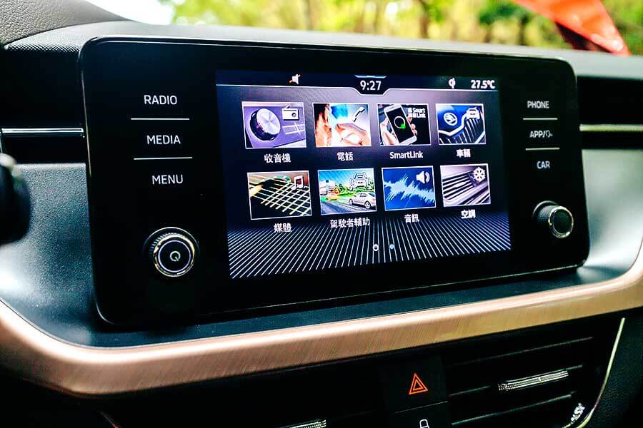 kamiq1.5-31 儼然是車界的健達出奇蛋,擁有新穎外型豐富內在之外,享用過的朋友都想一吃再吃啊!