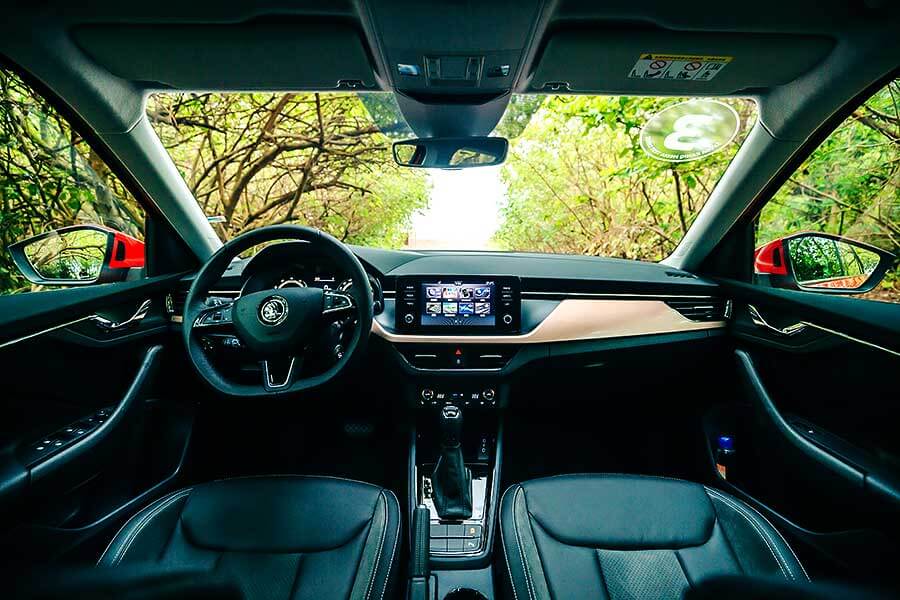 kamiq1.5-6 儼然是車界的健達出奇蛋,擁有新穎外型豐富內在之外,享用過的朋友都想一吃再吃啊!