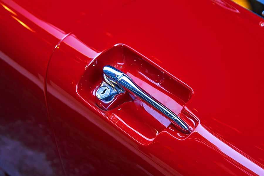 世人痛失Bruce McLaren五十年後,我們追查到他首部街車的下落。