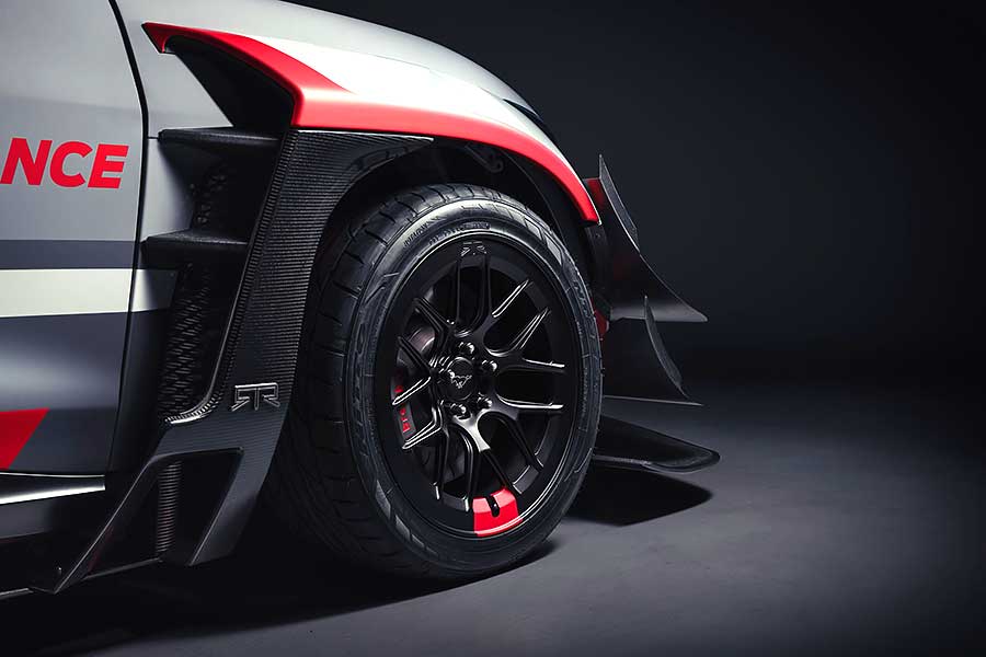 mache1400-10 七具電動馬達傍身,再粗勇的輪胎也經不起折磨吶!