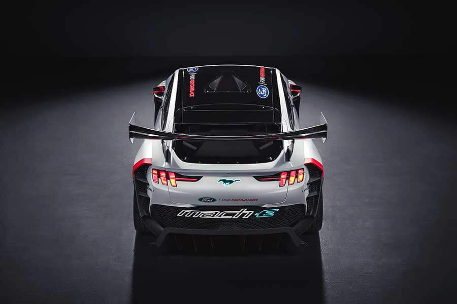 mache1400-13 七具電動馬達傍身,再粗勇的輪胎也經不起折磨吶!