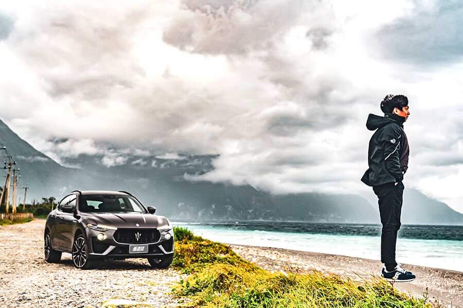 電動車大行其道,汽油車儼如末日黃花,既然大勢已定,何不及時行樂。