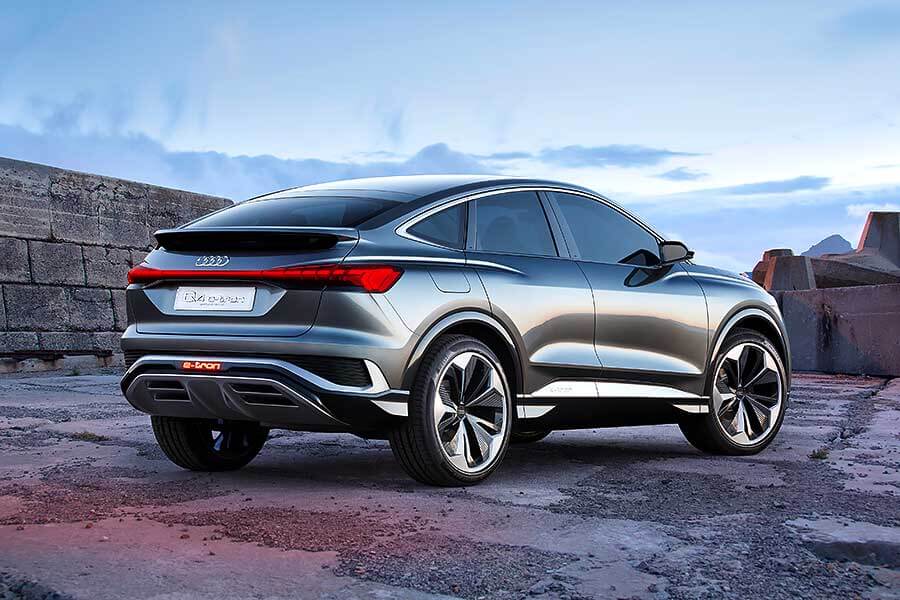 q4sportback-5 e-tron大軍再添戰力,電動車這局奧迪看來是主攻車海戰術了。