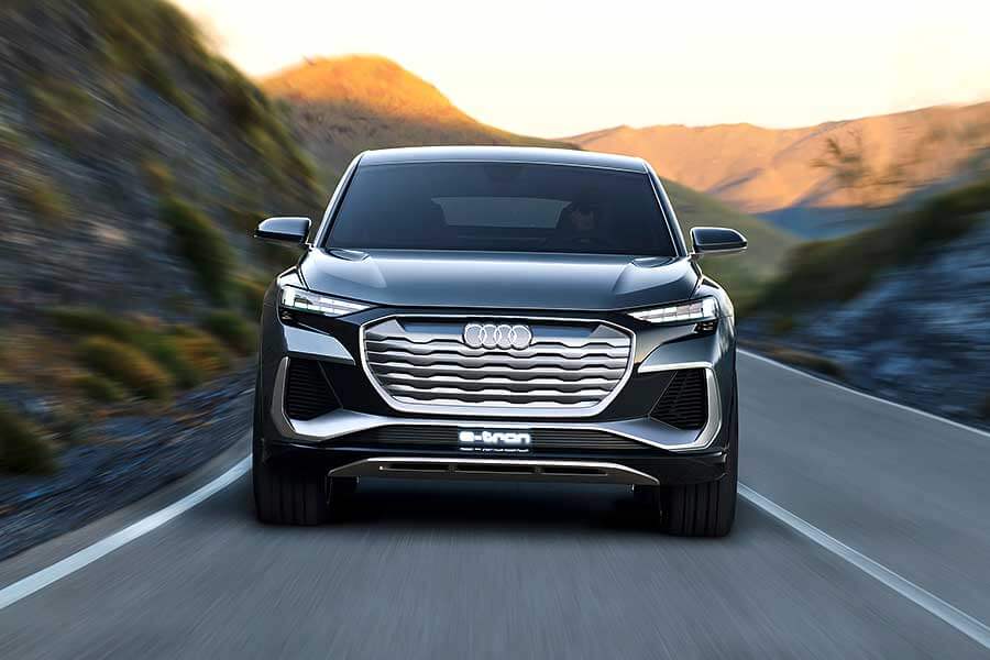 q4sportback-8 e-tron大軍再添戰力,電動車這局奧迪看來是主攻車海戰術了。