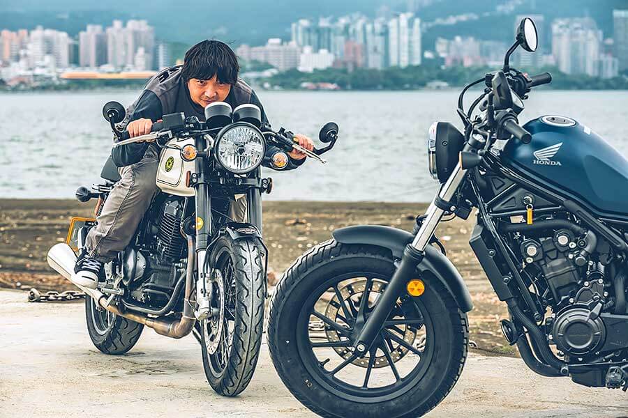 自國內大型重機開放上路以來,隨著入手難度及門檻大為降低後,現在更多了些跟風格扯得上邊的好選擇。