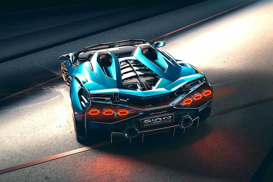 明知有閃電,偏要開車頂,藍寶堅尼真是好樣的!