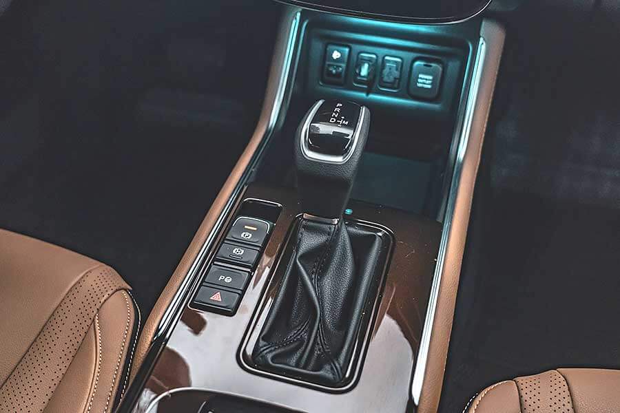 suvchallange-58 想驗證一輛跑車功架如何,去賽道溜一趟就知道到底有沒有把褲腰帶給綁緊,SUV,還是前驅?我輩四度勇闖力行產業道路一探這褲子究竟有沒有穿上。