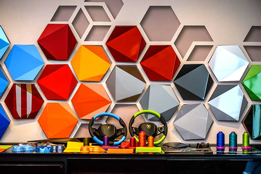 線上頂級客製化服務工作室開張，那就順便送隻金牛道賀吧！