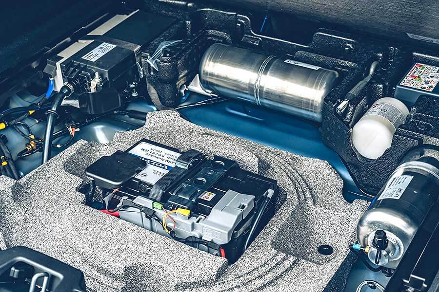 既然早早喊出電力化目標，放上48V也正是時候。