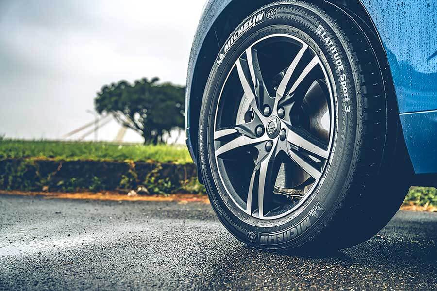 既然早早喊出電力化目標，放上48V也正是時候。