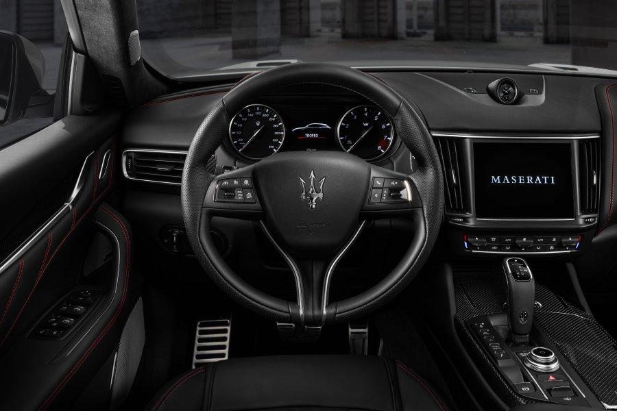 15_Maserati_Levante_Trofeo