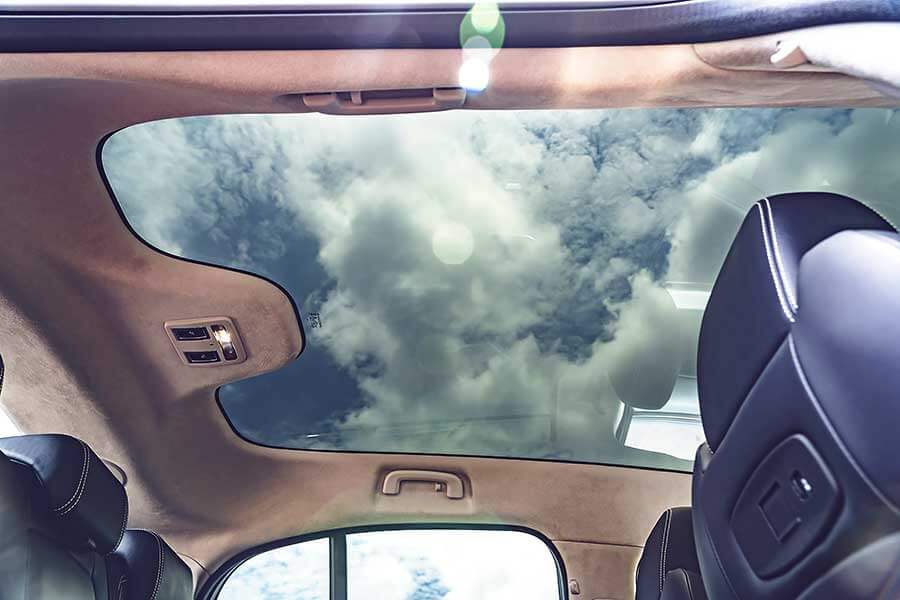 3esuvs-32 你要知道這篇報導的意義非比尋常,或許不到千古流傳,但可是TGTW首場純電車評比吶。