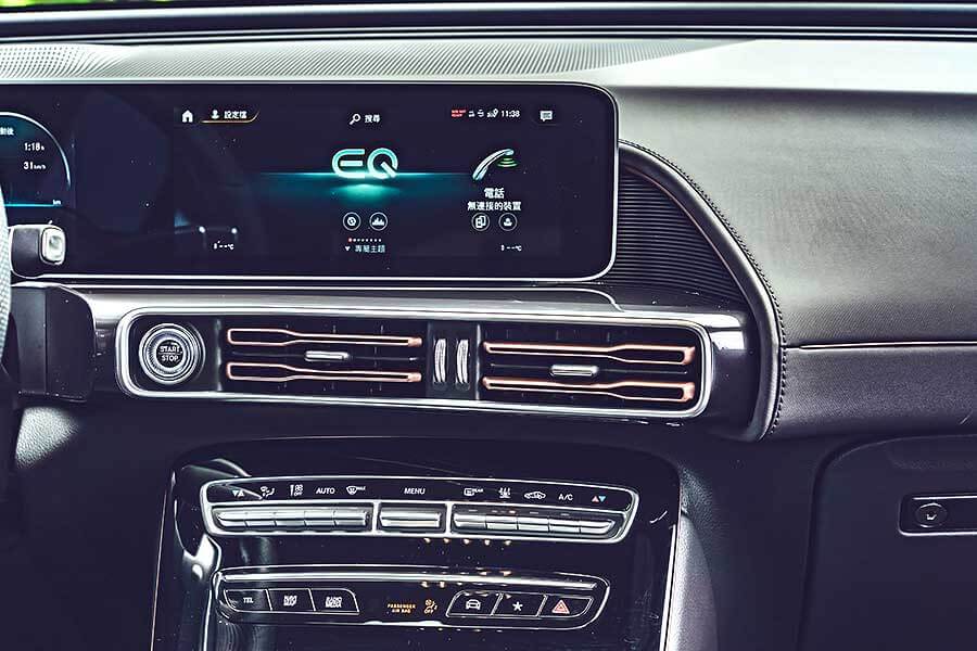 你要知道這篇報導的意義非比尋常,或許不到千古流傳,但可是TGTW首場純電車評比吶。