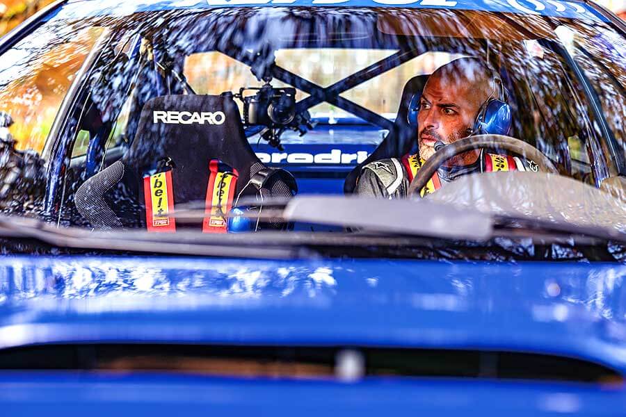 常言道，絕不應該與自己心目中的大英雄見面；常言其實不知所謂。