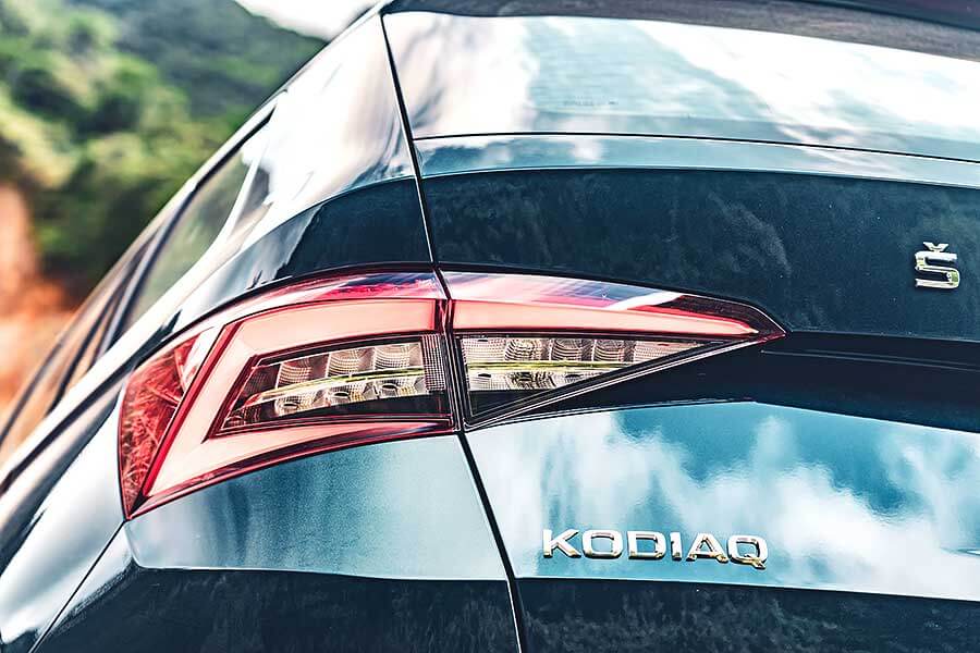 kodiaq-10 你可知眼前所見為Škoda開天闢地SUV始祖,自它開始爾後休旅子弟兵都無一倖免前k後顆這檔事。