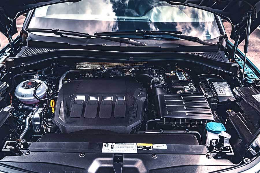 你可知眼前所見為Škoda開天闢地SUV始祖,自它開始爾後休旅子弟兵都無一倖免前k後顆這檔事。