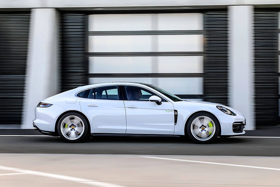 改寫紐伯靈最速只是開端，小改款Panamera的全新變化更超出眾人想像。
