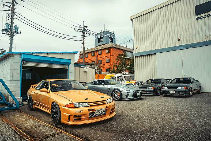 廿年前在英國公路因為試圖挑戰200mph而被捕,速度蓋世的煙鏟如今終於吐露詳情。