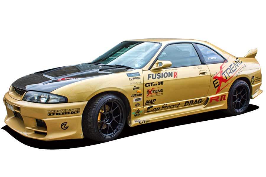 廿年前在英國公路因為試圖挑戰200mph而被捕,速度蓋世的煙鏟如今終於吐露詳情。