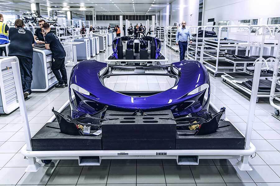 電視節目上的F-35在賽道力壓Speedtail,不過移師至生產線上較量的話又會鹿死誰手呢?