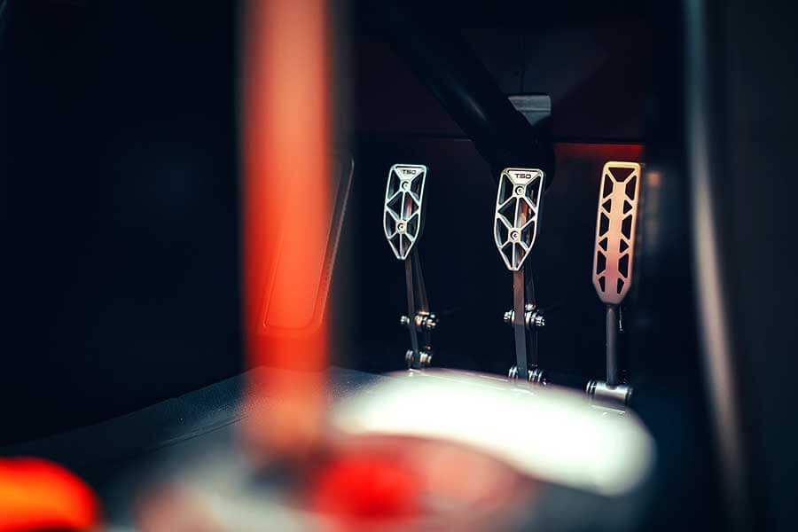 t50-25 已從F1賽場消失的火星技術,事隔多年後再次重現街頭。