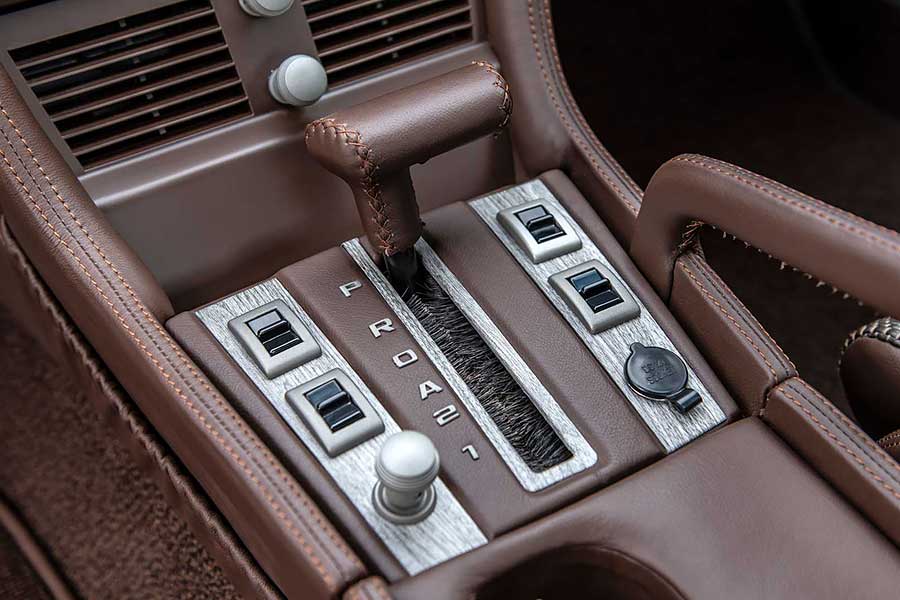 3.0cs-26 脫下盔甲,你算什麼呢?小勞勃.道尼:好萊塢影星、猶太人、老車玩家。