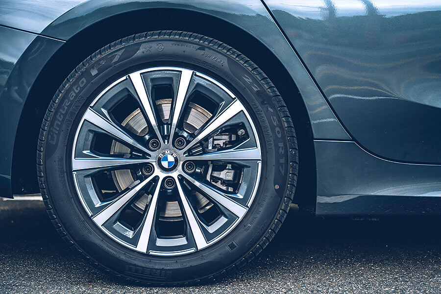 318i-12 318i,這是一個橫跨5、6、7年級的一種務實夢想吶!