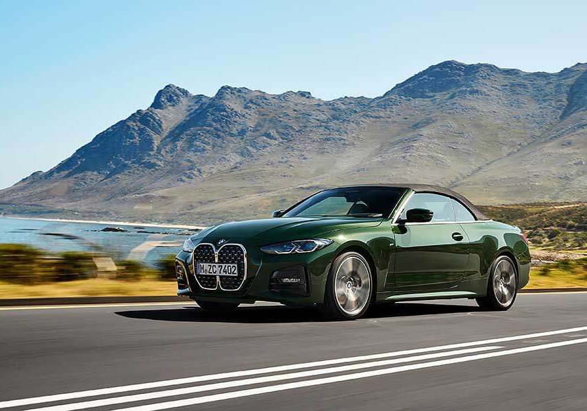 4cabrio-22 夏日漸遠,天氣微涼的秋天最適合開篷兜風了!