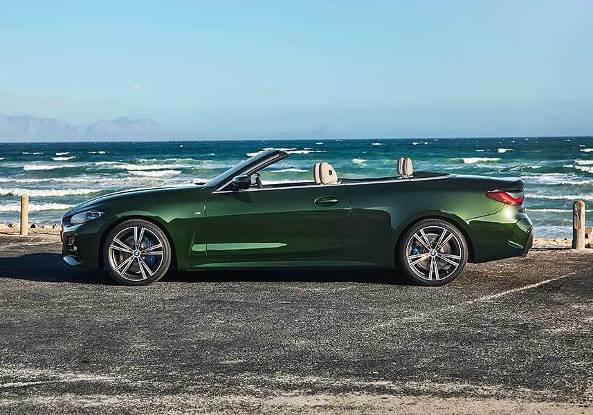 4cabrio-7 夏日漸遠,天氣微涼的秋天最適合開篷兜風了!