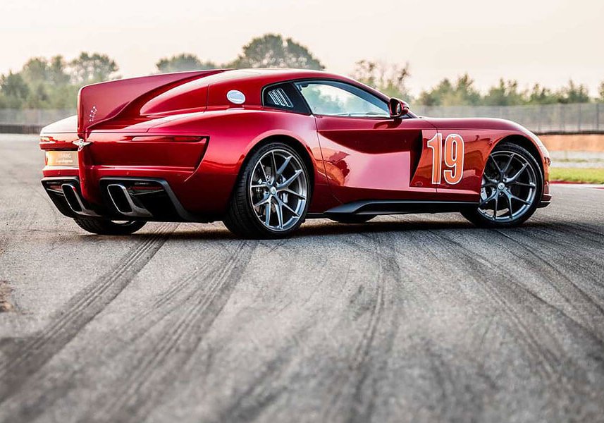 aero3-21 當代汽車設計得愈來愈沒有特色?幸好義大利人總能帶我們找回對車的熱愛。